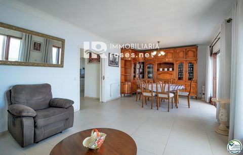 Villa en venta en El Port de la Selva