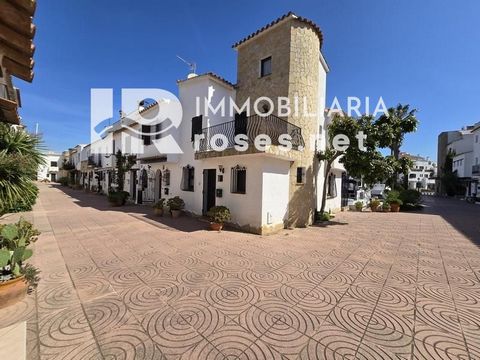 Villa en venta en Roses