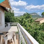 Maison T5 avec garage, terrasse et jardin