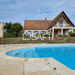 Belle maison de campagne avec piscine sur terrain de 3,2 ha