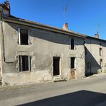 HAUTE-VIENNE - Town house with 2 bedrooms in need of modernising