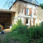 Farmhouse entirely enclosed by walls. With 2 houses 334M² and 350M² of outbuildings (Opportunity to Rent, or rural gite) for a good handyman...