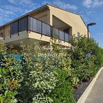 EXCLUSIVITE ,PIERREVERT, BEL APPARTEMENT T4 RECENT de 86 m² avec grande TERRASSE et parkings privés