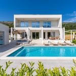 Amazing White Villa near Omis