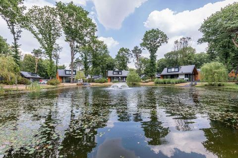 This detached chalet with outdoor sauna and hot tub is located in the spacious and wooded holiday park Landgoed De Scheleberg. In the middle of nature, yet only 7 km from the city of Ede and 5 km from the town of Lunteren. This modern and bright chal...