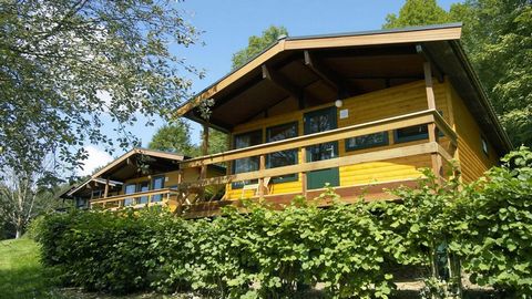 Vallée Les Etoiles is located in the Belgian Ardennes on a sunny southern slope above the river Meuse. The park has a surface of 28 hectares and each luxurious chalet offers plenty of space and privacy. From the veranda you can peacefully enjoy the M...