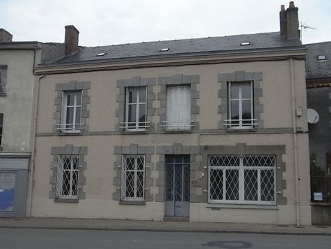 This is a centre of town office building with a large, attractive apartment above in the town of Magnac Laval with all commerce in walking distance including supermarket, cafes/bars/restaurants, a bank and post office. It is around 50 minutes by car ...