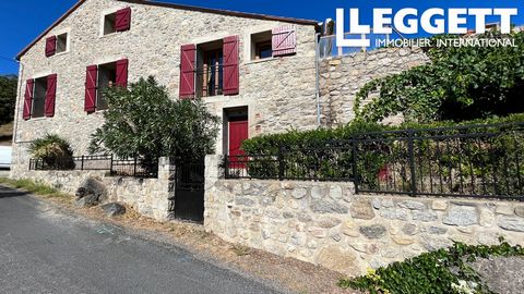 A15517 - Cette propriété en pierre avec l'une des meilleures positions à Eus, réputé pour être le village le plus ensoleillé de France, avec une vue imprenable sur le Canigou et le village. Eus est situé dans la vallée de la Tet, avec la ville de Pra...