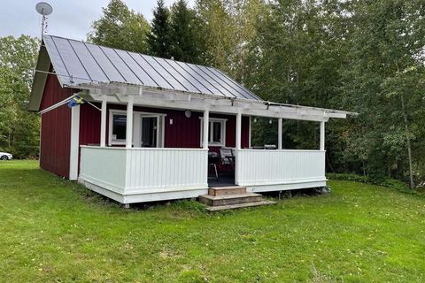 Here you live in a comfortable cabin with a large teracce at the back of the house that faces Lake Magsjön. If you are a golfer, you have Surahammar's Golf Club about 800 meters from the cabin, a real gem where you can play on an 18-hole course and a...