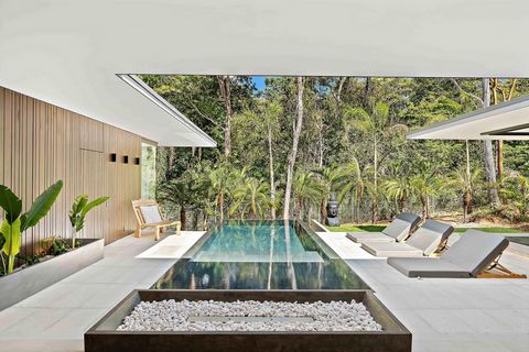 Welcome to Casa Maui! This brand new luxury villa finished construction in January 2023. It is a modern contemporary villa with various Balinese accents throughout the property and high-end finishes that really stand out. This mansion has six rooms i...