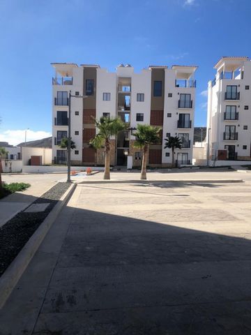 Welcome to your new home in the city of Ensenada, Baja California! We present an apartment for sale located in the residential development Viñedos del Mar, strategically located in the northern area of the city, along the Ensenada-Tecate highway, 50 ...