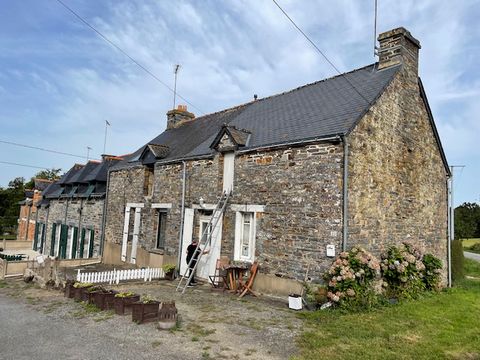 Charmante maison en pierre à rafraichir - Un vrai potentiel ! Découvrez cette adorable maison à la chapelle Gaceline d'environ 38 m² habitables, idéale pour les amateurs de rénovation. La pièce de vie principale offre un bel espace polyvalent avec cu...