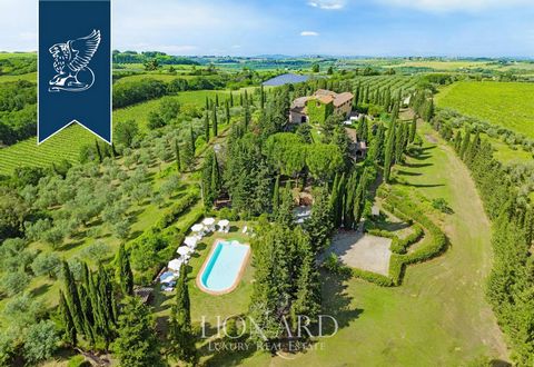 This historical villa in Tavarnelle Val di Pesa, near Florence, is located in the heart of the Chianti region, known for its exceptional wines and stunning landscapes. Originally a 13th-century convent, the villa was expanded and renovated in the 199...