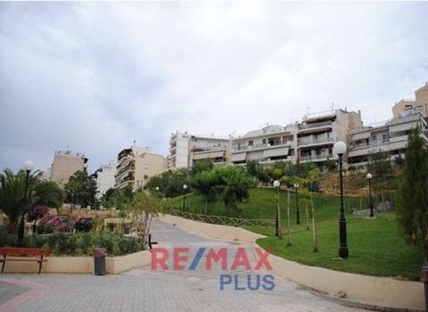 Piraeus, Maniatika, Plot For Sale, 309 sq.m., Frontage (m): 14,5, Depth (m): 11,57, with building Features: For development, Fenced, Sloping, Price: 430.000€. REMAX PLUS, Tel: ... , email: ...