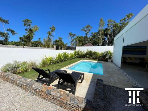 Villa de charme à vendre à Las Terrenas, République dominicaine   Cette belle villa, construite en 2022 , est située à seulement 15 minutes à pied ou 3 minutes en voiture de la magnifique Playa Bonita à Las Terrenas. Cet emplacement privilégié vous p...