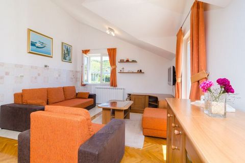 Apartment Feel Phili is self catering accommodation located in Cavtat. Free WiFi and air conditioning are provided. Pets are allowed with notice. Free private parking is provided. Luggage storage before check in and after check out is available since...