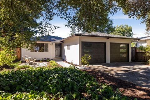 Nestled amidst beautiful heritage oak trees on a beloved street in the special North Fair Oaks Neighborhood, this wonderful home has been enjoyed by the same family for 67 years. This well-loved home has a great feel and lends itself well to socializ...