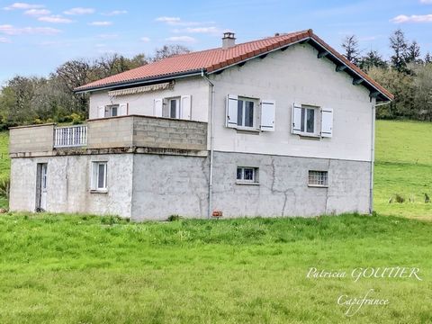 LES SALLES (42). MAISON INDIVIDUELLE de 138 M2 avec son beau terrain de 2700 M2