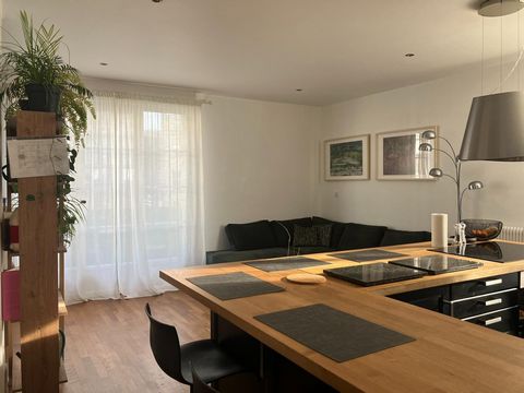 Appartement F3 avec ascenseur, balcon et cave.