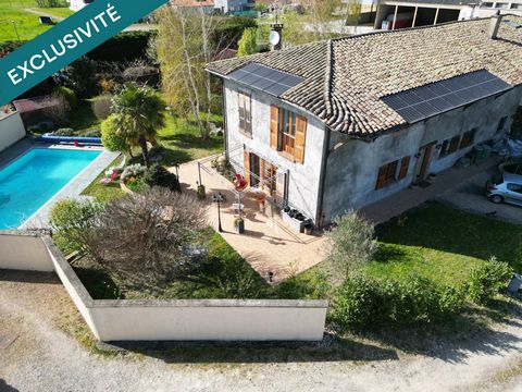 Charme, volumes et piscine à deux pas du centre de Châtillon-sur-Chalaronne