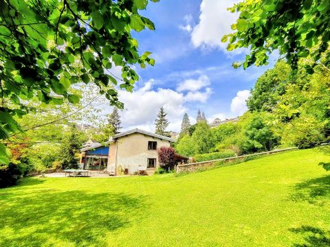 VILLA BOURGEOISE - ZINC - CAMPAGNE - RODEZ - GARAGE