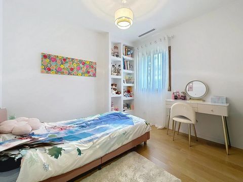 photo no. 8