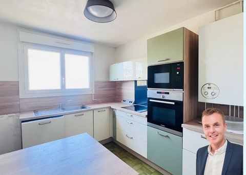 Finistère (29) À vendre à Quimper, appartement T4 de 80 m² habitable, Terrasse - Balcon - Cave