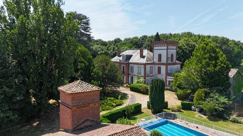 Château de caractère avec orangerie & potentiel évènementiel  Saint-Nauphary, à 10 min de Montauban et 50 min de Toulouse