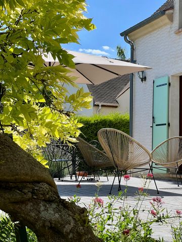 Maison familiale spacieuse, au calme, avec grands extérieurs