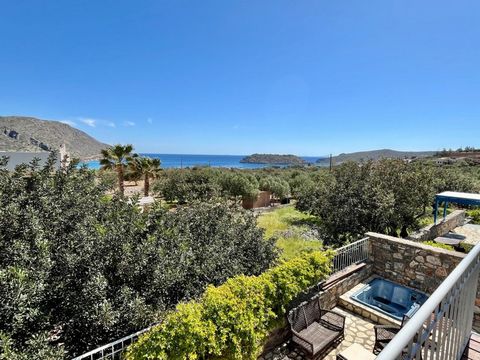 Located in Agios Nikolaos. Tucked away on the side of Plaka village this is a charming villa of 80m2, offering an idyllic retreat with stunning views over the surrounding mountains, the sparkling sea, and the historic Spinalonga Island. Set on a priv...