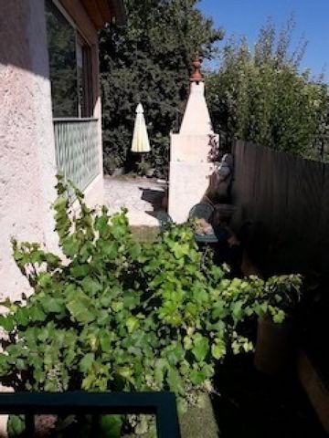 photo no. 2