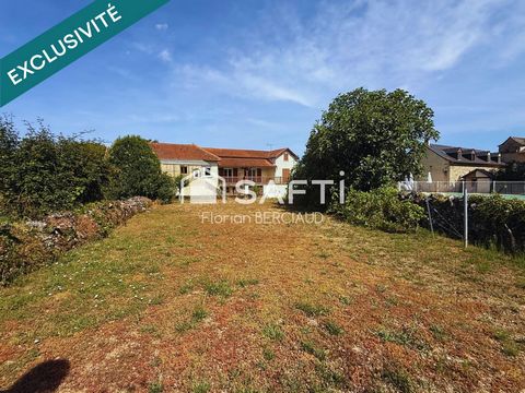 Maison à rénover avec potentiel sur plus de 2 800 m² de terrain