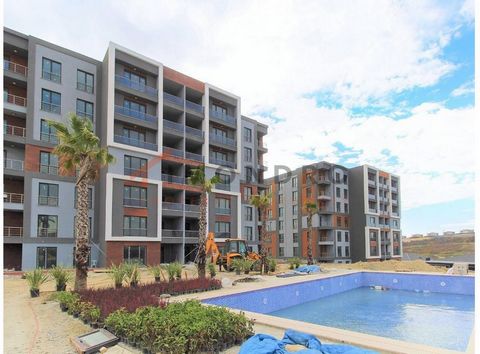 The apartment for sale is located in Basaksehir. Basaksehir is a district located on the European side of Istanbul. It is considered a modern and well-planned neighborhood, with a focus on sustainable living and green spaces. The district is known fo...