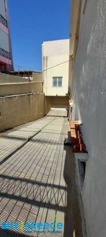 Contact us or book a viewing through this form. ID: 1486440 Area: 1,500 m2 Price per m2: € 633 Neighborhood: Acharnes (Athens - West) Floor: Ground floor Construction year: 2004 Heating System: None Energy class: The issuance of the Energy Performanc...
