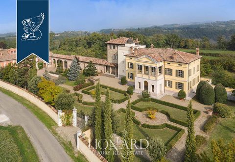 On the borders of an upland located between the first clay-rich hills of the province of Parma, there is this wonderful luxury estate surrounded by a 25-hectare park and proudly featuring an elegant Italian-style and a copious productive vineyard mea...