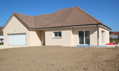 Dpt Saône et Loire (71), à vendre OUROUX SUR SAONE maison P5 de 143 m² - Terrain de 1 017,00 m² - Plain pied