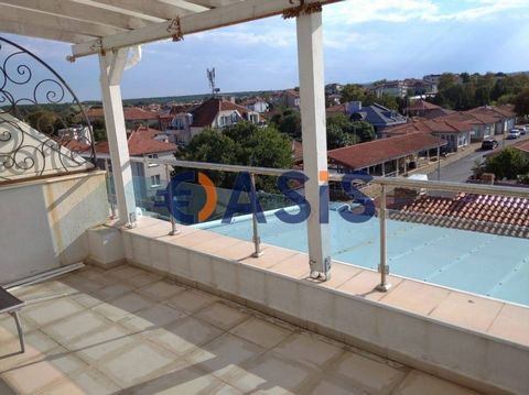 ID 32045984 Proposé à la vente : Studio dans le complexe de la plage d’Escada avec une immense terrasse. Prix : 88 500 euro Lieu : Ahtopol, Bulgarie Chambres : studio Superficie totale : 97 m² (dont terrasse 40 m²) Etage : 5 sur 5 Paiement de l’entre...