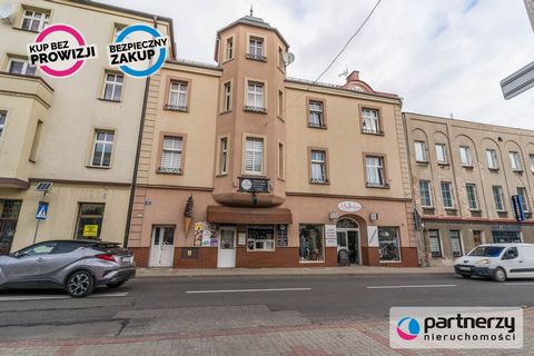 AN ATMOSPHERIC TENEMENT HOUSE FROM 1904 RENOVATED FOR SALE located in the center of Lubawa, Warmian-Masurian Voivodeship! A PERFECT PLACE FOR BUSINESS! OWNING AN ENTIRE TENEMENT HOUSE OPENS UP A WIDE RANGE OF INVESTMENT OPPORTUNITIES: - FOR ENTREPREN...
