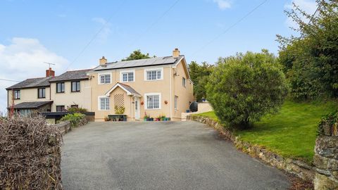 Fine and Country West Wales are delighted to bring the the readily available Ty Siriol onto the market. This four bedroom cottage is situated down a private Lane (seldom used) and enjoys an elevated coastal location with sublime sea views. The proper...