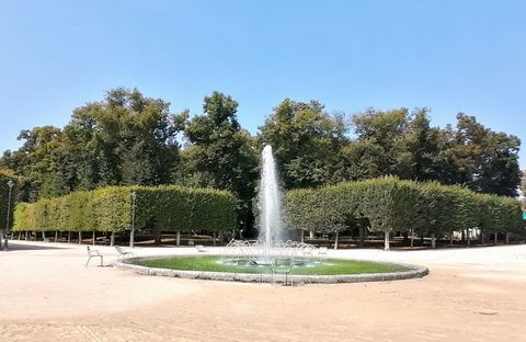 Votre conseiller Noovimo Stéphane Derigny ... ... vous propose en EXCLUSIVITE : PERLE RARE...., MAISON EXCEPTIONNELLE EN EXCLUSIVITE POITIERS CENTRE Venez découvrir sans tarder, cette jolie maison entièrement rénovée sur le plateau de Poitiers avec v...