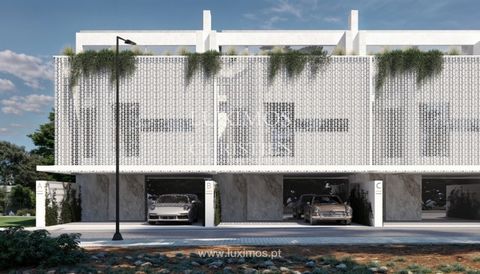 Villa moderne avec quatre suites , située au cœur de Vilamoura, Algarve , à une courte distance de la Marina de Vilamoura et de la plage . Il s'agit d'un nouveau projet résidentiel, appelé Cuckoo's Villas , qui se distingue par son design moderne et ...