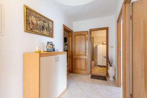 Apartments Darija are located in Pucisca, Island of Brac. Property features two accommodation units. Each unit features kitchen, dining area, private bathroom and balcony with sea view. Common BBQ grill is provided. Washing machine and ironing facili...