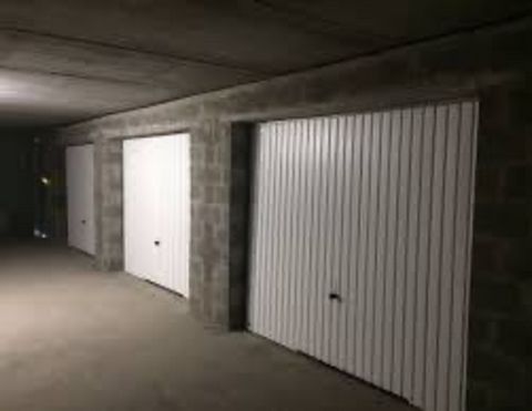 Local/bureau à vendre MARSEILLE 8EME ARRONDISSEMENT (13)