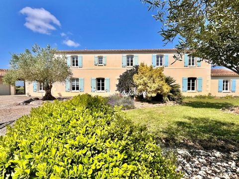Maison à vendre 10 pièces Essouvert (17) 408 m² AVEC PISCINE VUE CAMPAGNE ENTRE SAINT-JEAN-DANGÉLY ET SURGÈRES