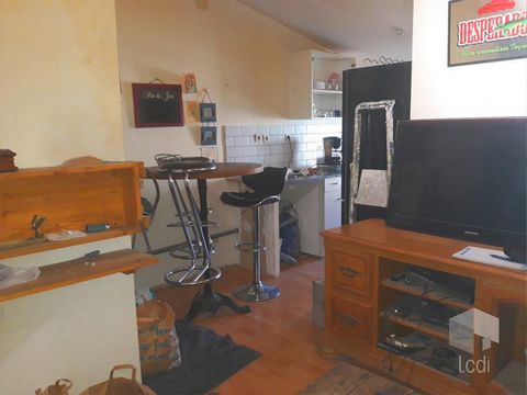 MONTELIMAR, plateau 55 m2 découpé en deux studios