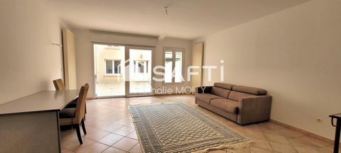 Grande maison T5 en COEUR DE VILLE avec une COUR de plus de 30m² et DEPENDANCE de 2 pièces habitables