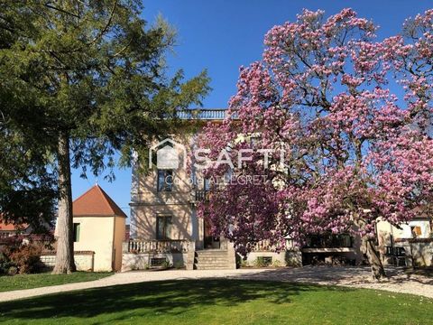 Maison de maître de 360m2 idéale chambre d'hôtes ou grande famille