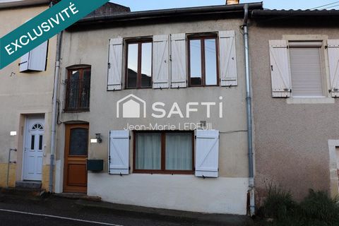 Maison de village sans travaux, 3 chambres, grenier aménageable, terrain non attenant.