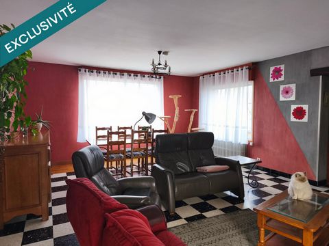 Maison, hangars et bureau pour amateurs d'espace!