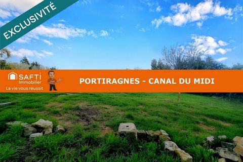 Magnifique terrain de 2008 m2 au bord de l'eau